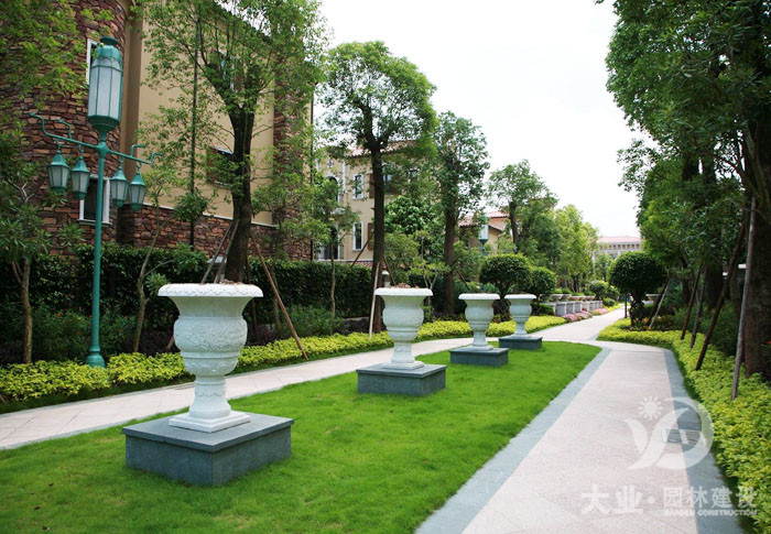 夏季园林绿化养护如何做?大业园林来支招