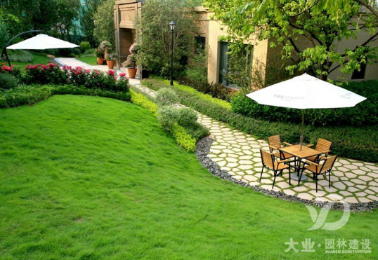 别墅庭院绿化设计的样式有什么?