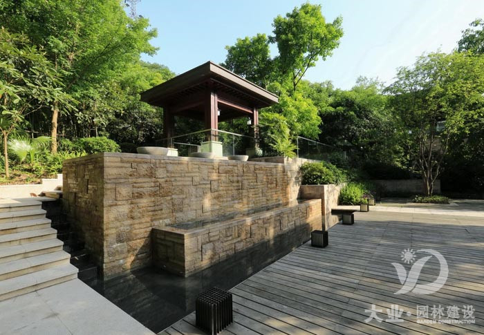 别墅庭院绿化养护难吗?不难，大业园林教您做出美丽花园!